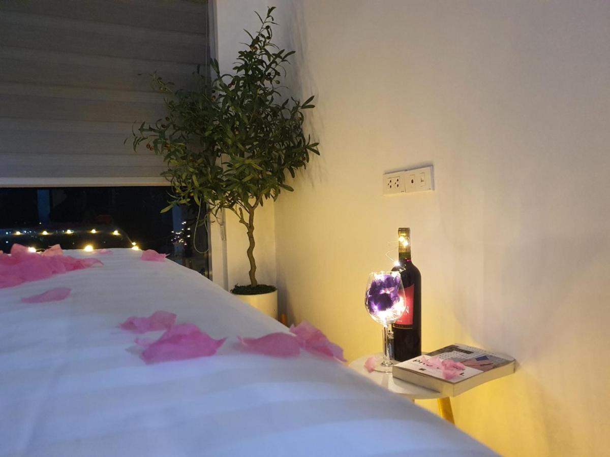 Tulip Homestay 下龍 外观 照片
